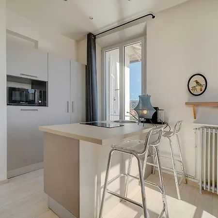 Apartment Immogroom - Bourgeois Building - Quiet - Parking - Sea View