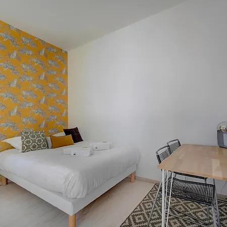 Immogroom - Bourgeois Building - Quiet - Parking - Sea View